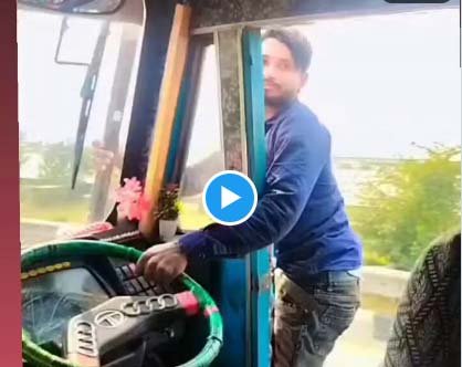 Truck driver running on the road showed an amazing stunt, you too will bite him.