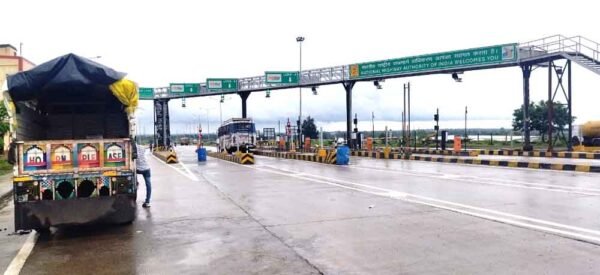 गढ़ा-चिखलीकला टोल में बड़ा