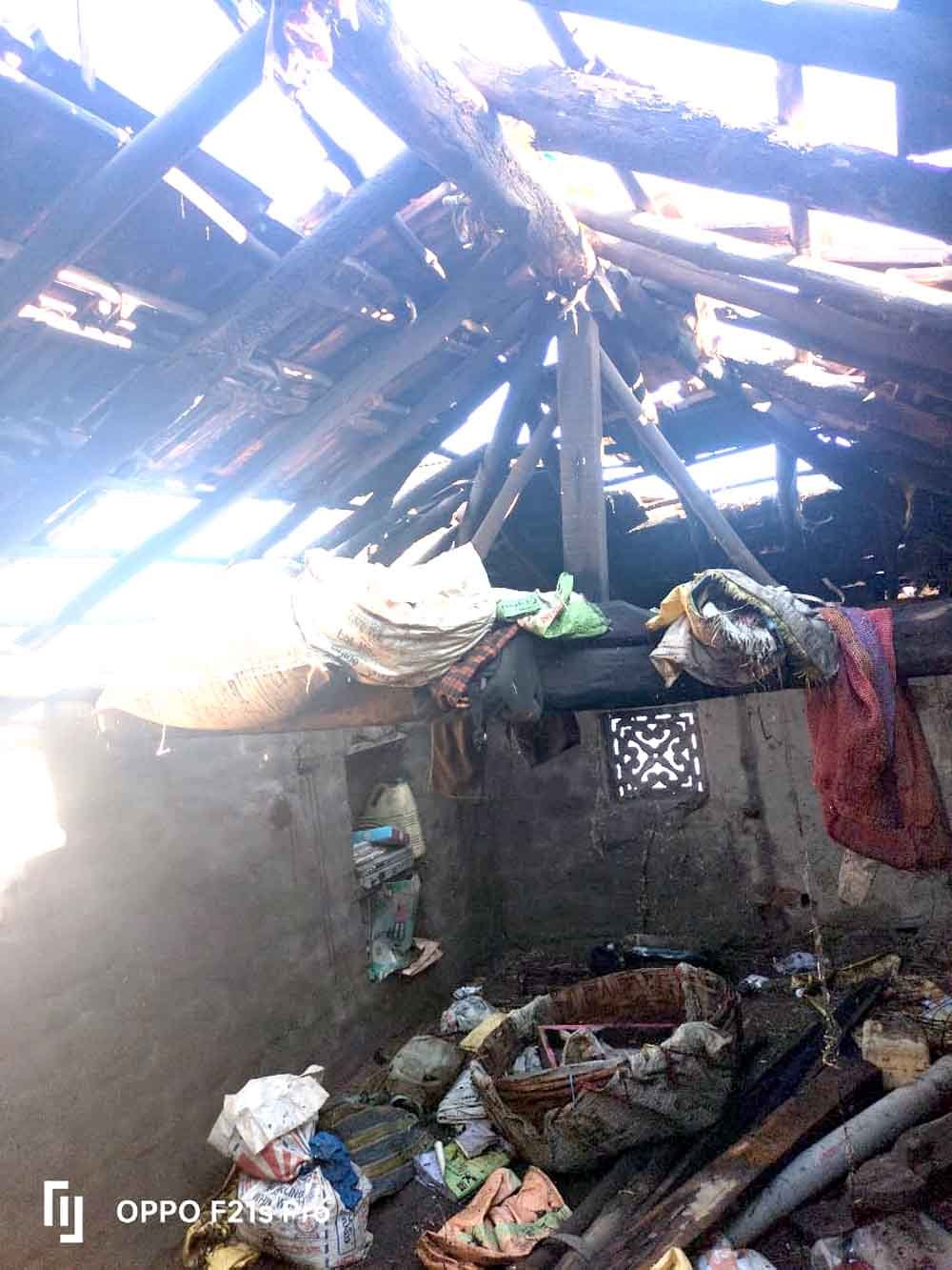 आग से खाक हुआ