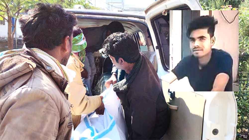 बाइक को पीछे से मारी टक्कर में