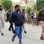 महाकाल मंदिर में आईडी ब्लॉक कर बेचते