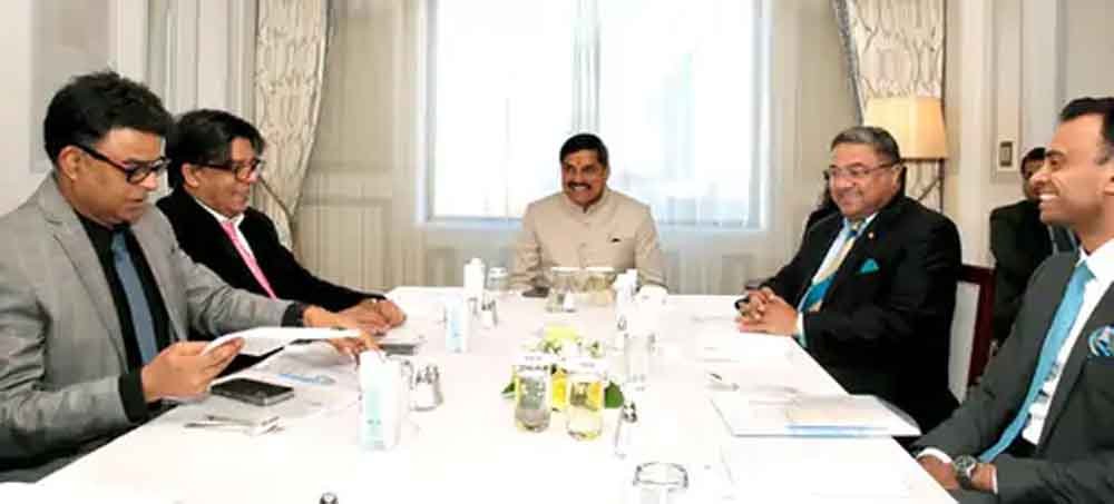 सीएम ने टोक्यो में भारतीय