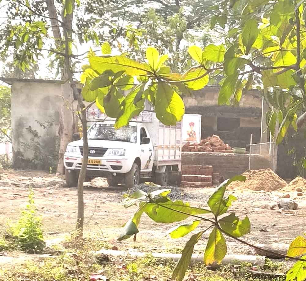 काशी तालाब पर सेन समाज के