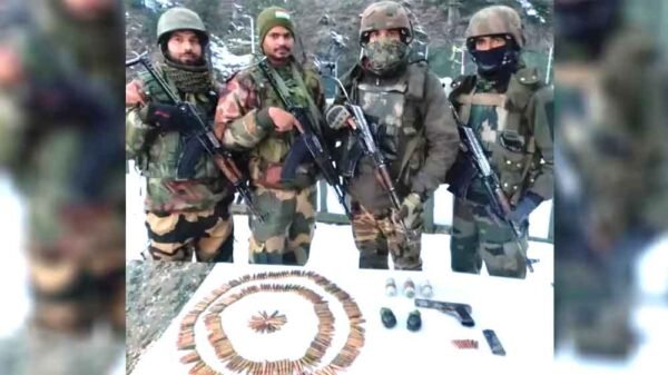 जम्मू-कश्मीर: सुरक्षाबलों ने गणतंत्र दिवस