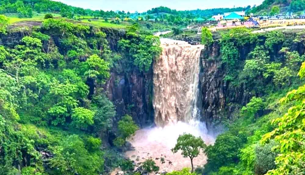 यह पिकनिक स्पाॅट सभी को फेल