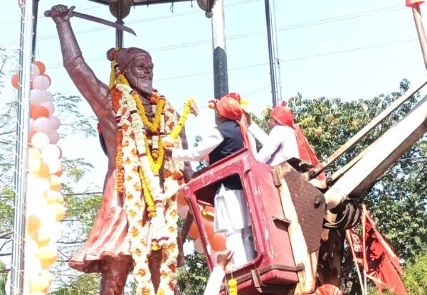 धूमधाम से मनाई गई छत्रपति शिवाजी