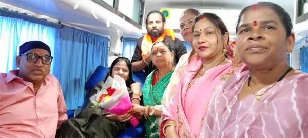 रक्तदान से शुरू हुआ तीन दिवसीय