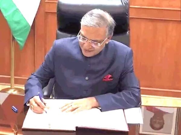 ज्ञानेश कुमार ने देश के 26वें चीफ