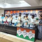 मध्यप्रदेश में कांग्रेस और बीजेपी में