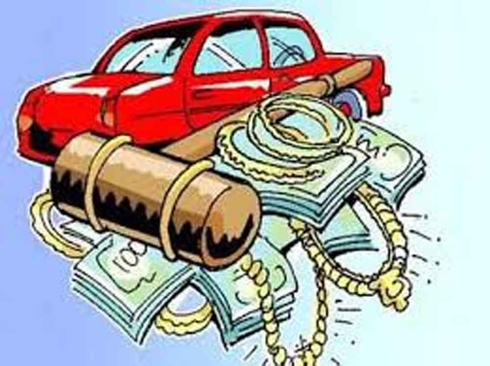 दहेज की डिमांड पूरी न होने पर