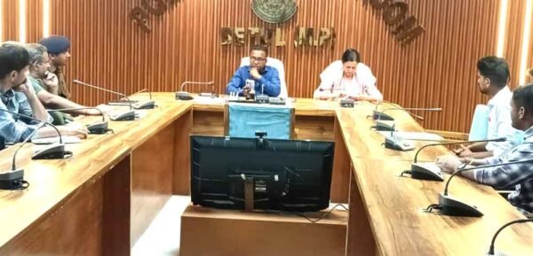 सड़क दुर्घटना रोकने हाईवे पर