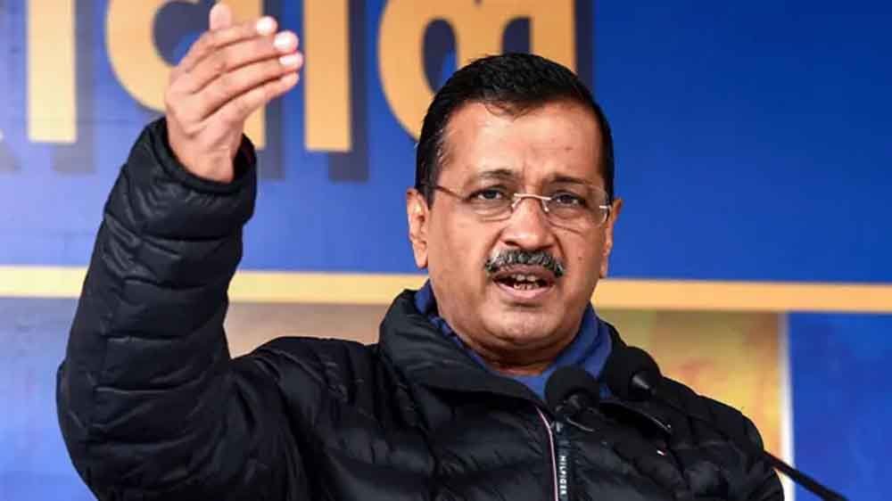 केजरीवाल पर हो