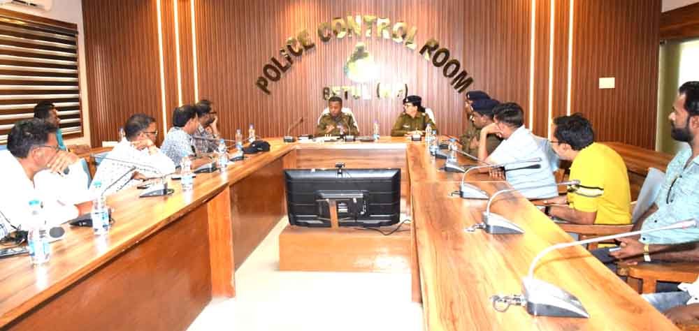 पुलिस ने बरामद किए 1 करोड़ रुपए