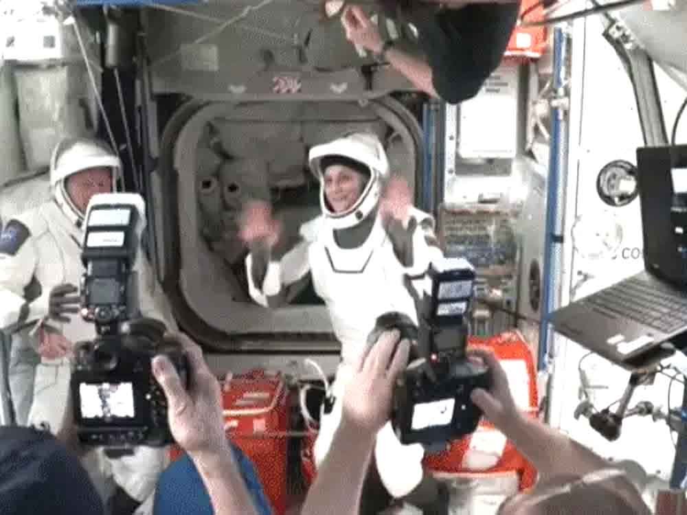 अंतरिक्ष में फंसी सुनीता विलियम्स और