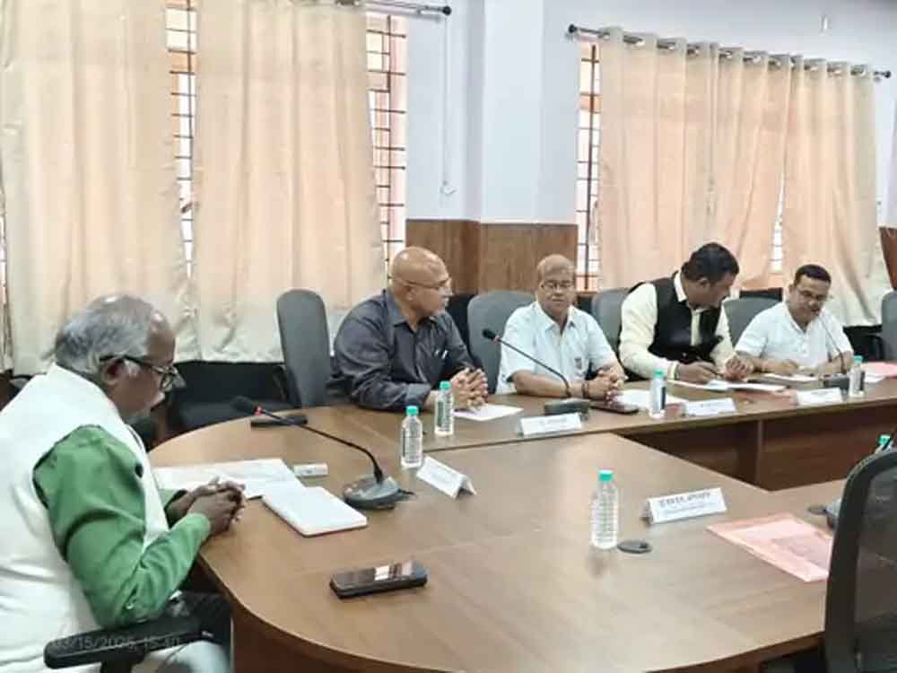 संस्कृत विश्वविद्यालय में 'भारत' शब्द