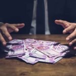 होली के बाद 5 राशियों की चमकेगी