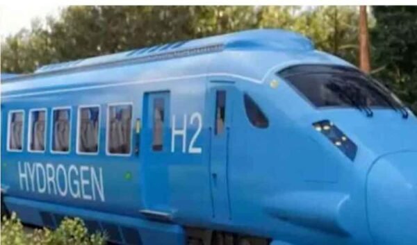 देश की पहली हाइड्रोजन ट्रेन का