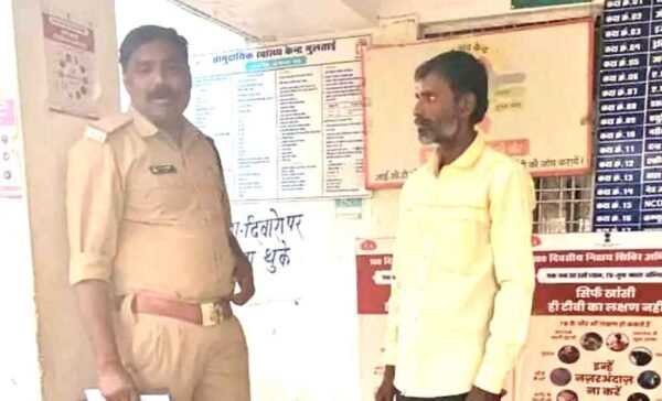 मोर का मांस जब्त कर आरोपी को