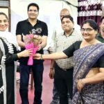 डॉ. सीते ने फिर संभाली ब्लड