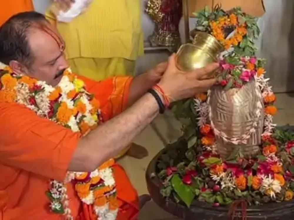 सीहोर में 15