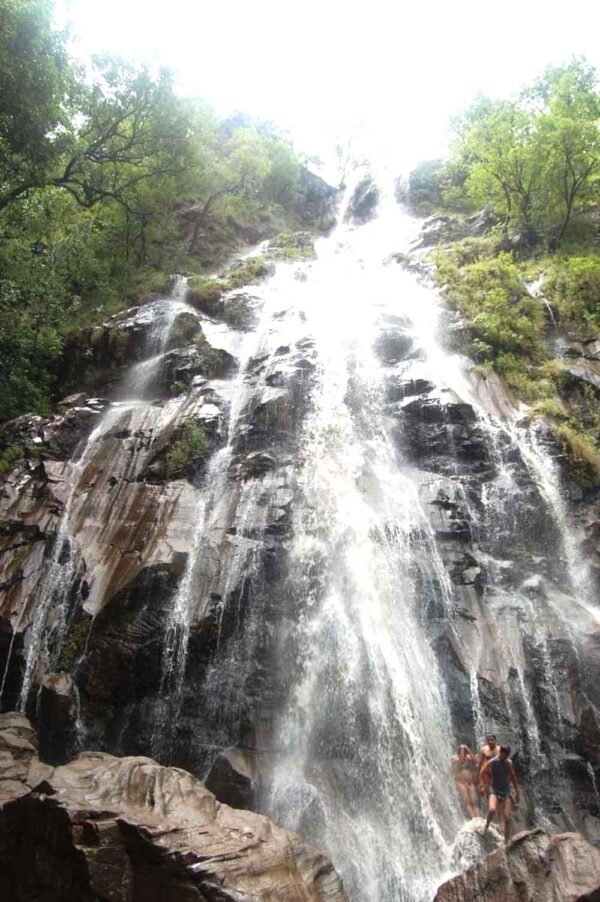 पचमढ़ी में उमड़ी सैलानियों की