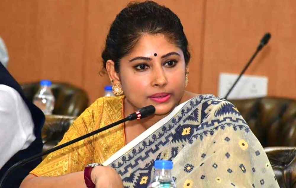 AI जनरेटेड इमेज पर मचा बवाल: आईएएस