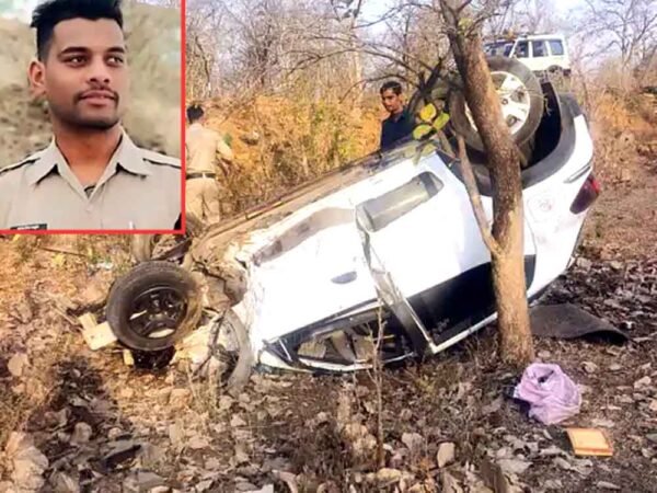 सड़क हादसे में आरक्षक