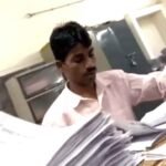 यूनिवर्सिटी परीक्षा की कॉपी जांचने