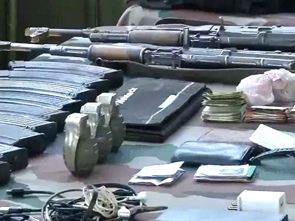 जम्मू-कश्मीर: शोपियां में सेना को भारी