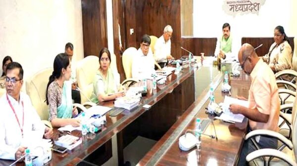 हर शहर में "सखी-निवास", आंगनवाड़ियों की