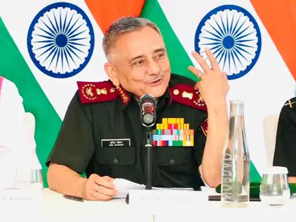 CDS चौहान बोले: पाकिस्तान से अच्छे संबंधों का दौर खत्म