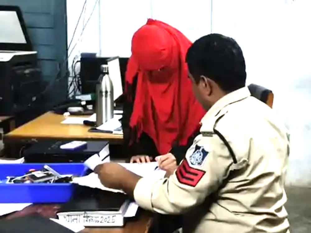 फरहान ने गोलू बनकर किया दुष्कर्म,