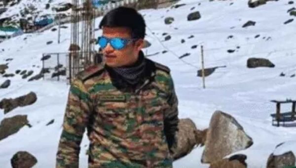 अयोध्या का वीर पुत्र शहीद: