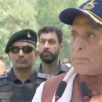 रक्षा मंत्री का श्रीनगर दौरा: पाकिस्तान