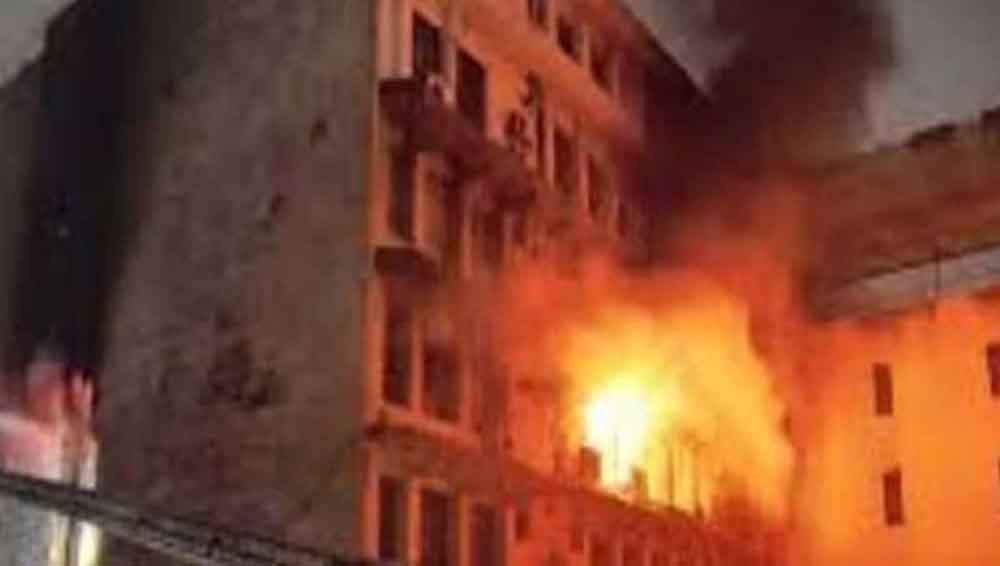 हैदराबाद के गुलजार हाउस में भीषण