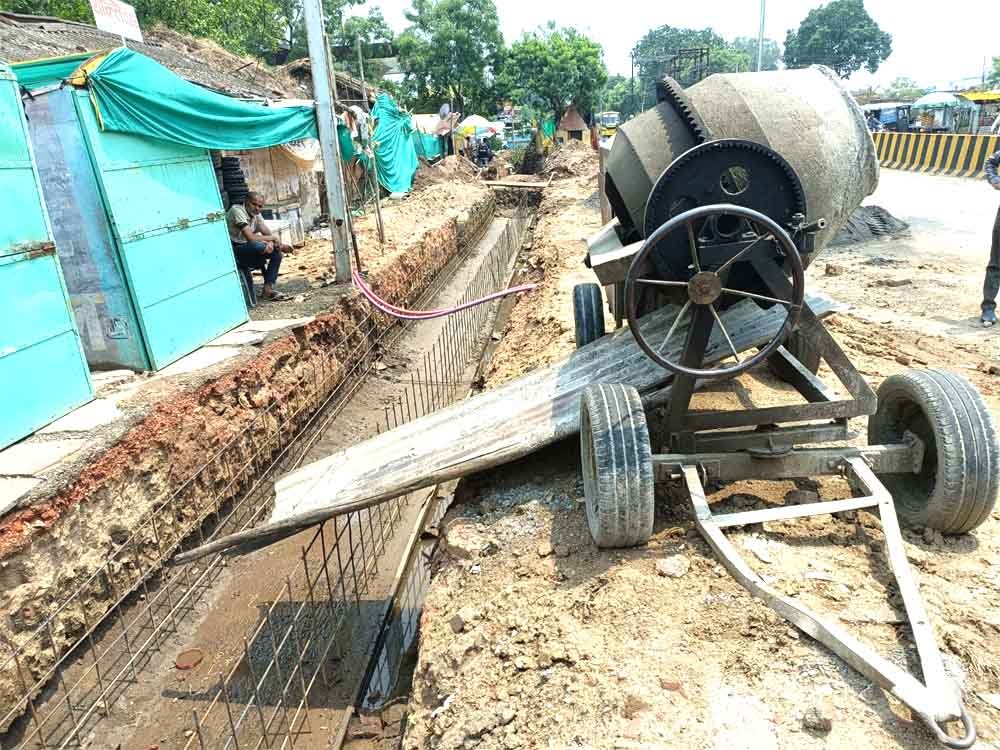 नाली निर्माण हुआ