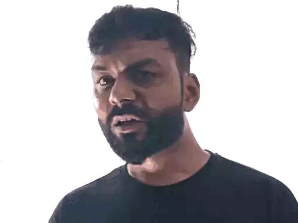 मोहसिन पर