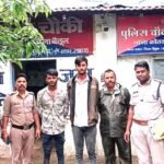 पुलिस ने घेराबंदी