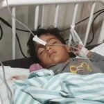 डॉक्टर साहब, बच्चों का चेहरा दिखा दो…