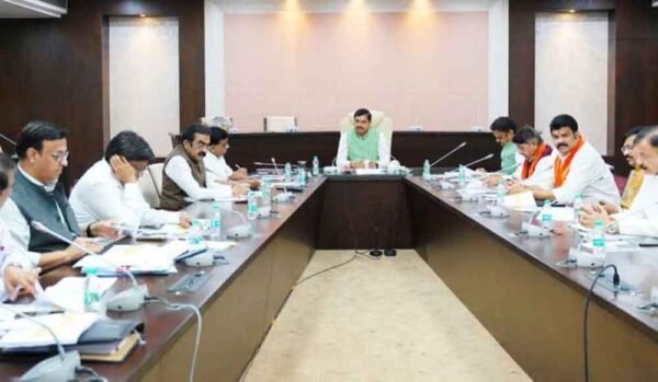 लाड़ली बहनों को