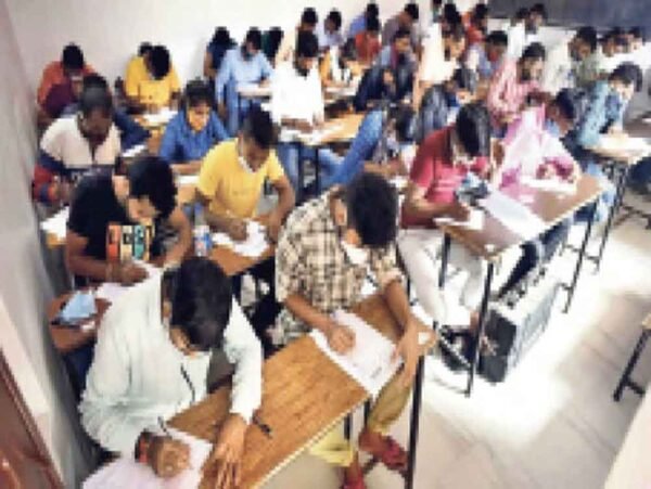 भर्ती परीक्षा में अब ऊंगली के बजाए