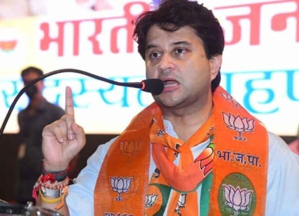 बच्चन की आवाज से