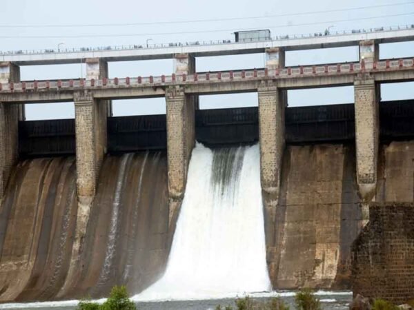 बारिश के चलते सतपुड़ा डैम के 5 गेट