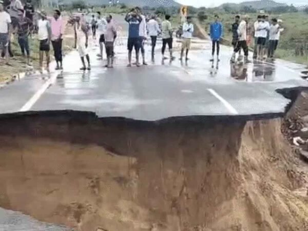 देशभर में मानसून का कहर: