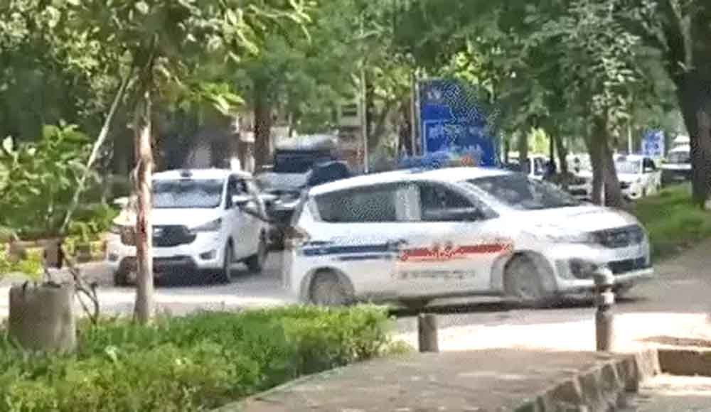 मुस्लिम धर्मगुरुओं से