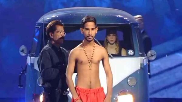 सागर के अभिषेक चौबे का अनोखा विश्व