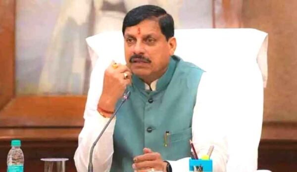 कोरोना काल में मृत संविदा कर्मचारियों