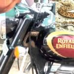 बाइक में छिपा था ज़हरीला रसेल