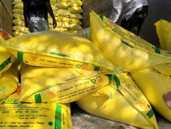 यूरिया की किल्लत