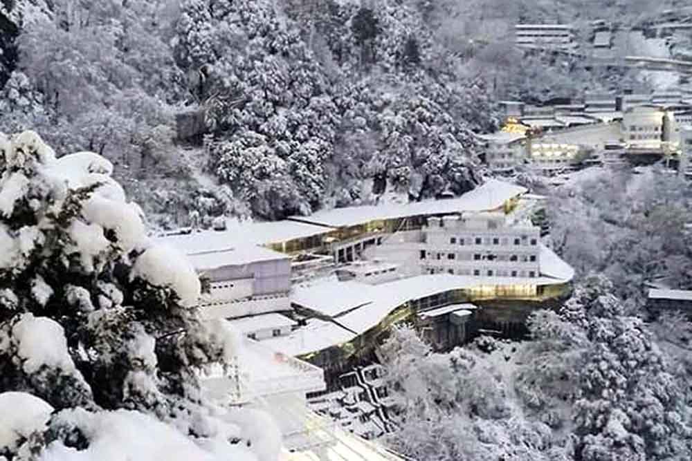 कटरा में वैष्णो देवी मार्ग पर भूस्खलन